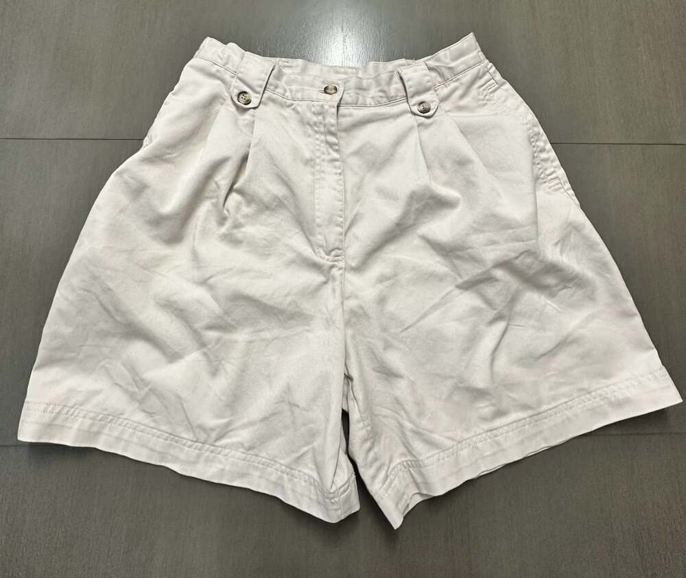 Cabin Creek Pleated Chino Shorts Size 12 Beige Cotton Blend High Rise